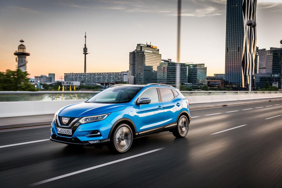  Nissan Qashqai 2017 года  (WW) (фото 2 из 64)